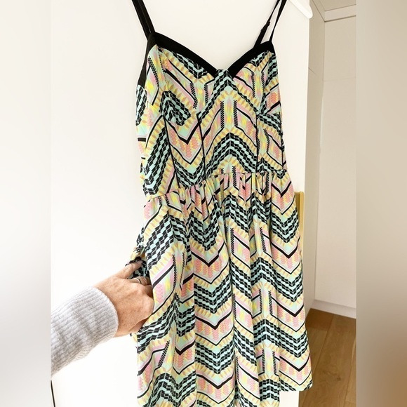BAND Of Gypsies Aztec Print Dress - Picture 13 of 13